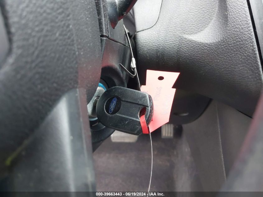 2016 Ford Focus Se VIN: 1FADP3K24GL216350 Lot: 39663443