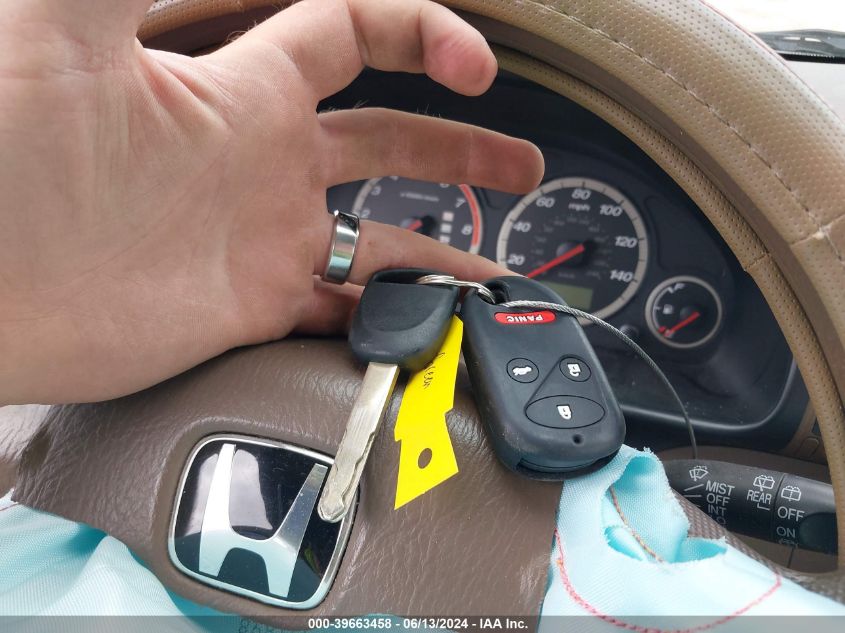 2004 Honda Cr-V Lx VIN: JHLRD68514C020263 Lot: 39663458