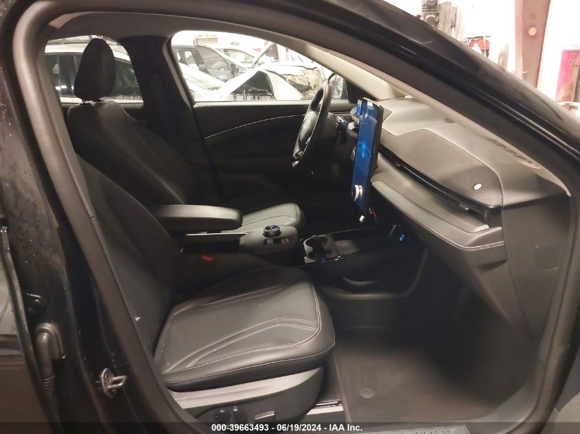 2023 Ford Mustang Mach-E Premium VIN: 3FMTK3S52PMA81555 Lot: 39663493