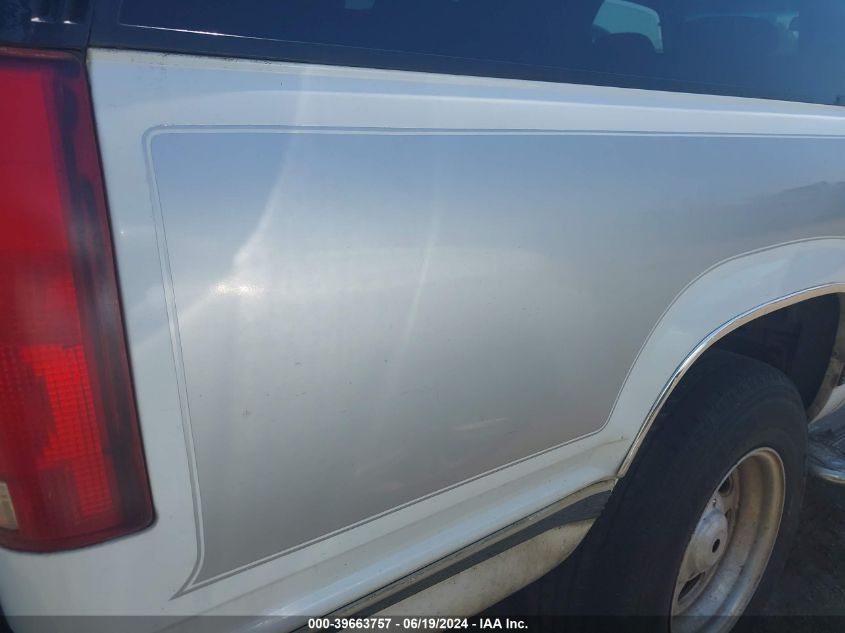 1998 GMC Suburban 1500 Sl VIN: 3GKFK16R3WG500663 Lot: 39663757