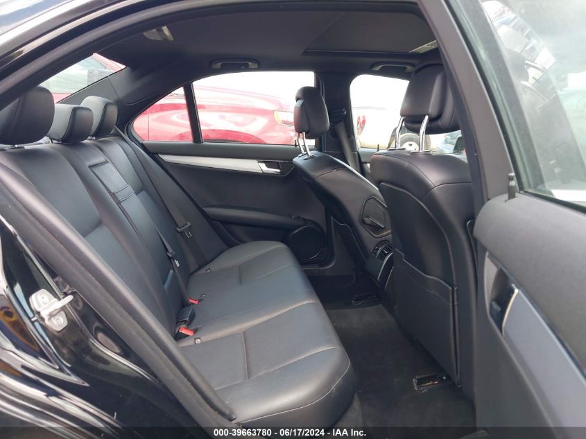 2011 Mercedes-Benz C 300 Luxury/Sport VIN: WDDGF5EB8BA529588 Lot: 39663780