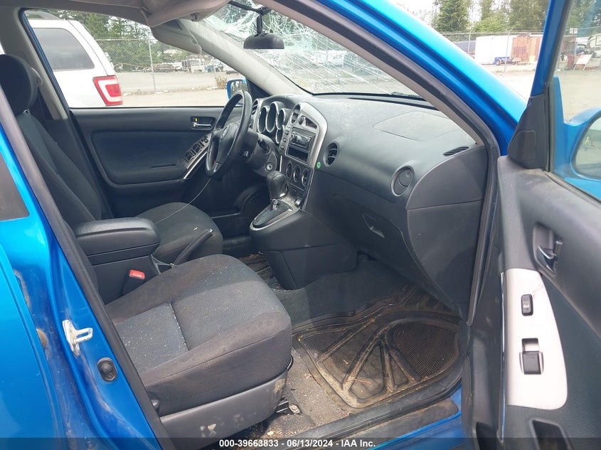 2007 Toyota Matrix Xr VIN: 2T1KR32E27C648321 Lot: 39663833