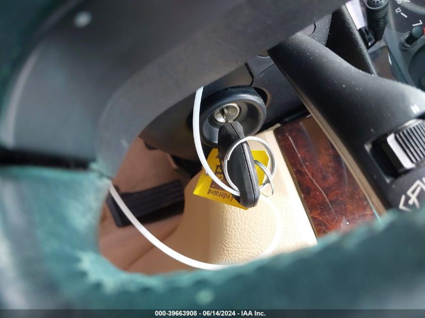 2005 BMW 325I VIN: WBAEV33455KX09989 Lot: 39663908