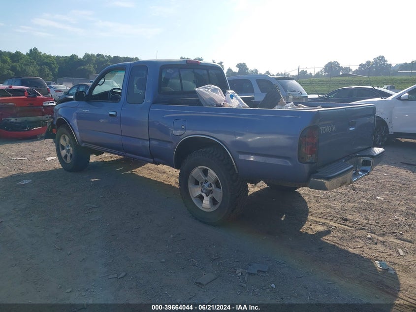 2000 Toyota Tacoma VIN: 4TAWM72NXYZ591764 Lot: 39664044