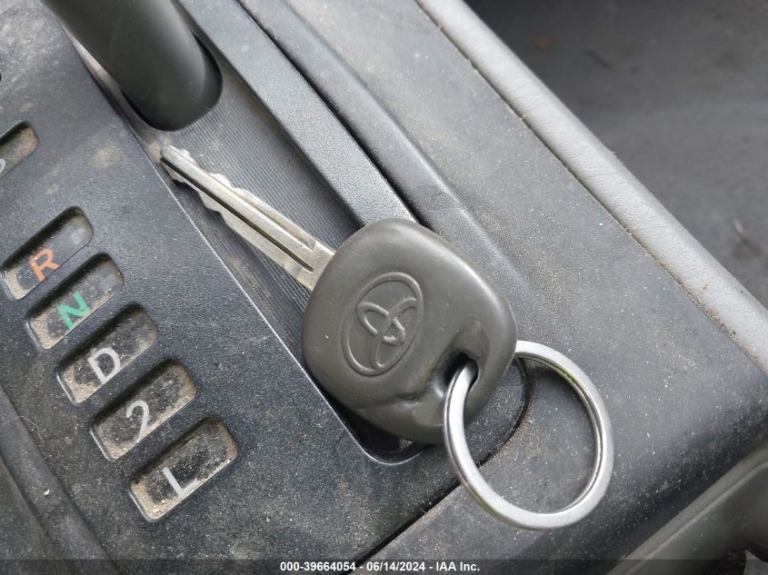 2005 Toyota Corolla Ce VIN: 1NXBR32E65Z476175 Lot: 39664054