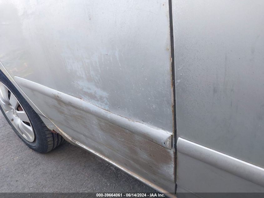 2004 Toyota Corolla Le VIN: 2T1BR32E14C197913 Lot: 39664061