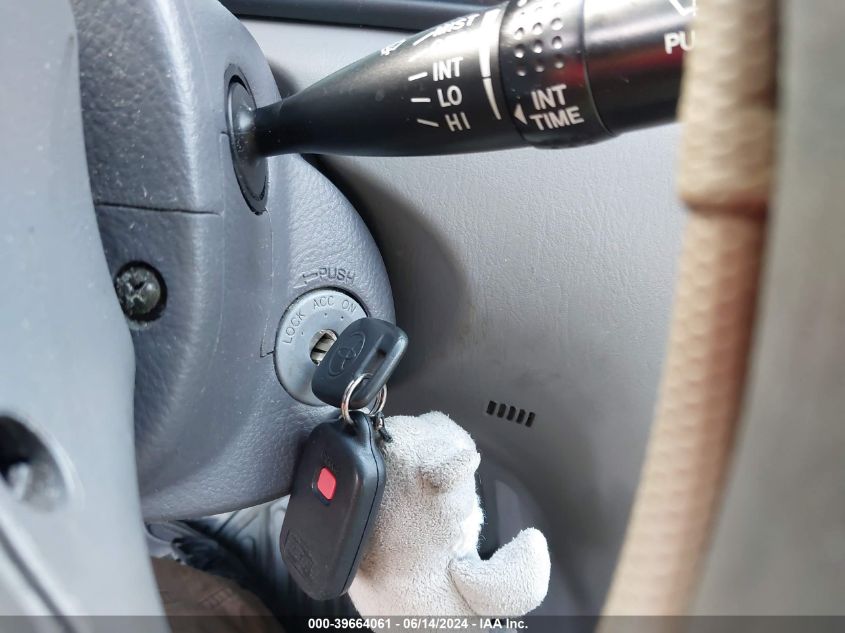 2004 Toyota Corolla Le VIN: 2T1BR32E14C197913 Lot: 39664061