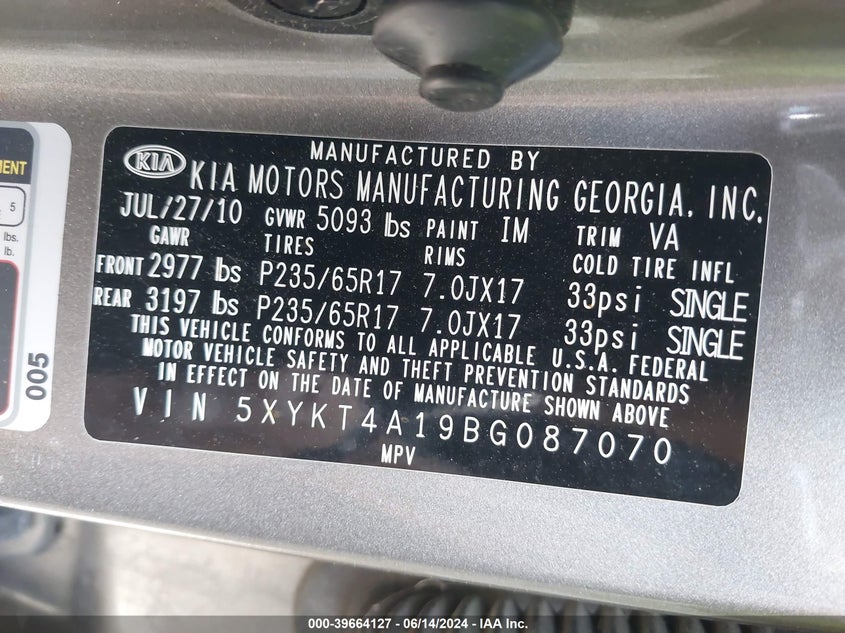 2011 Kia Sorento Lx VIN: 5XYKT4A19BG087070 Lot: 39664127