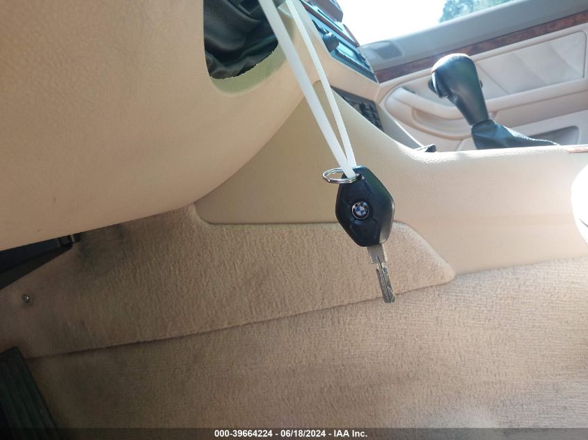 2000 BMW 528Ia VIN: WBADM634XYGU11073 Lot: 39664224