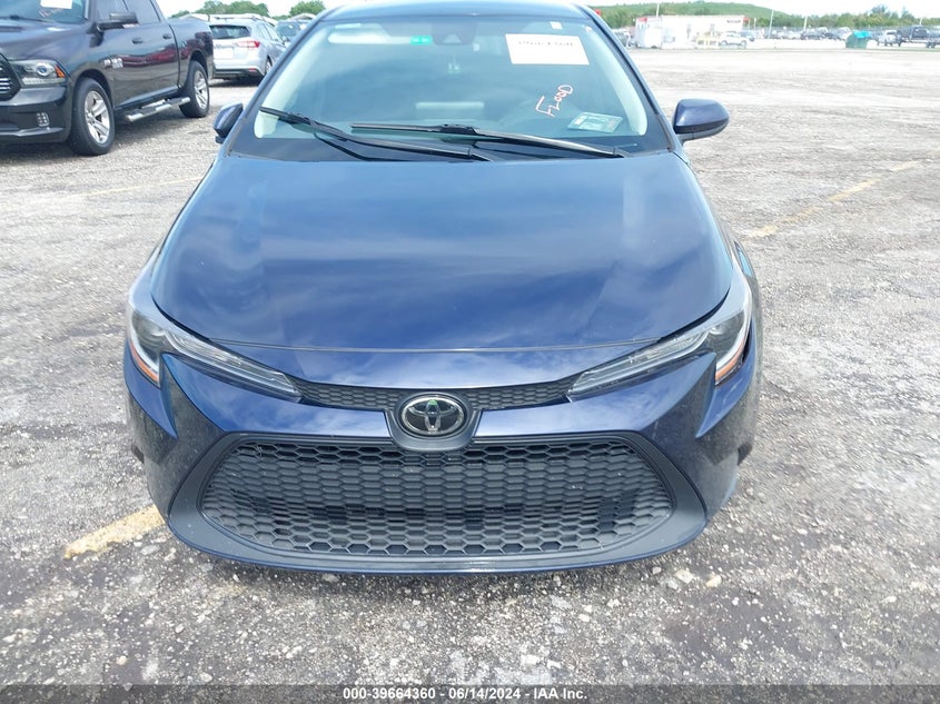 VIN 5YFVPMAE4NP365555 2022 TOYOTA COROLLA LE
