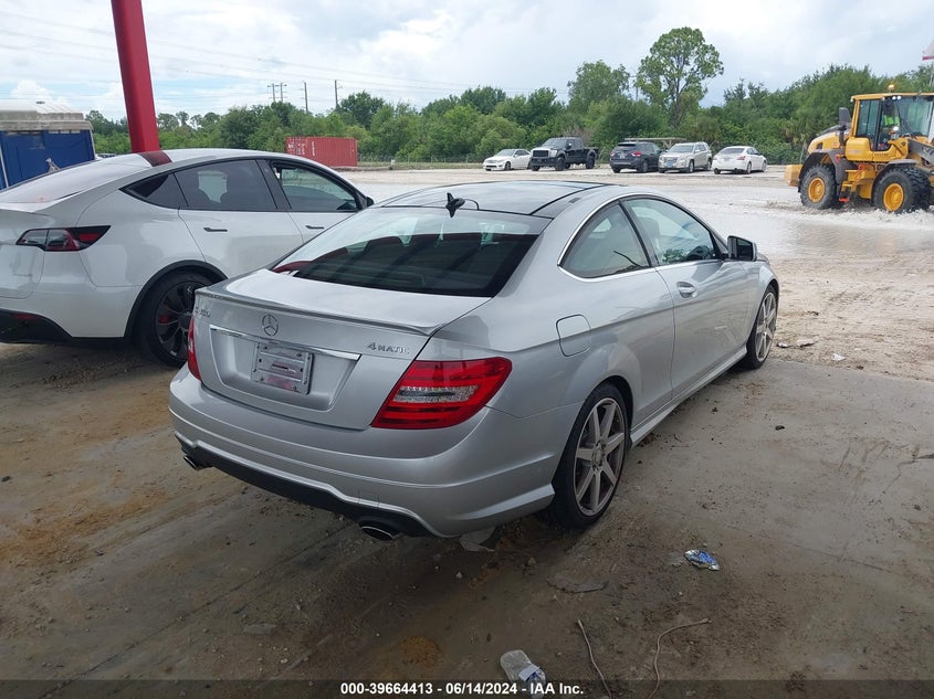 2015 MERCEDES-BENZ C 350 SPORT 4MATIC - WDDGJ8JB7FG402632