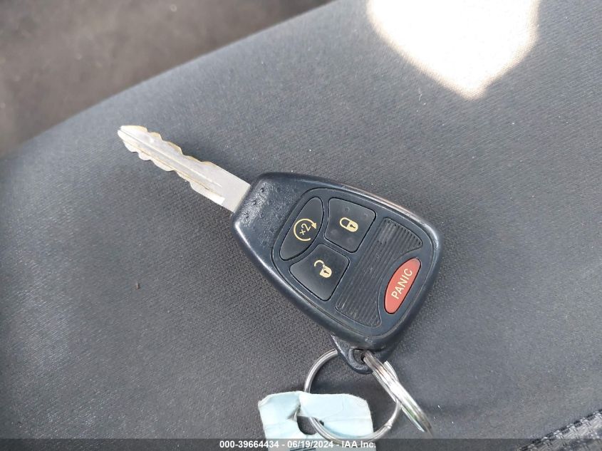 2013 Jeep Compass Latitude VIN: 1C4NJDEB7DD280633 Lot: 39664434