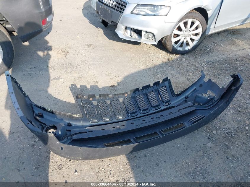 2013 Jeep Compass Latitude VIN: 1C4NJDEB7DD280633 Lot: 39664434