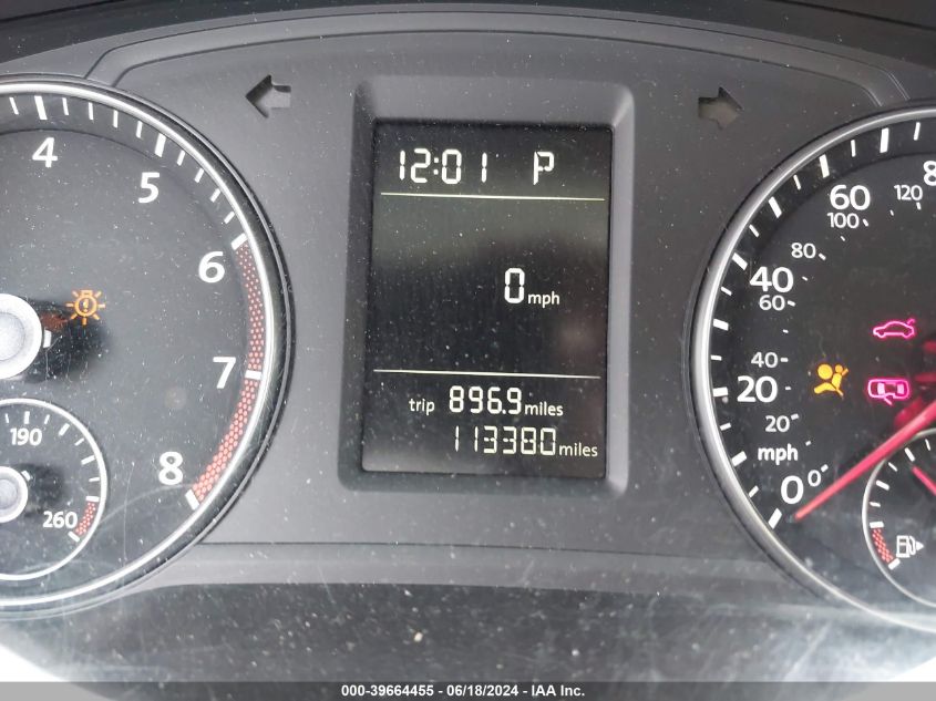 2015 Volkswagen Passat 1.8T Limited Edition VIN: 1VWAT7A32FC117435 Lot: 39664455