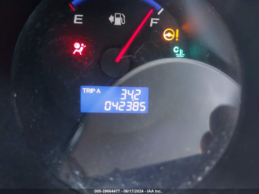 2008 Honda Fit VIN: JHMGD37498S002597 Lot: 39664477