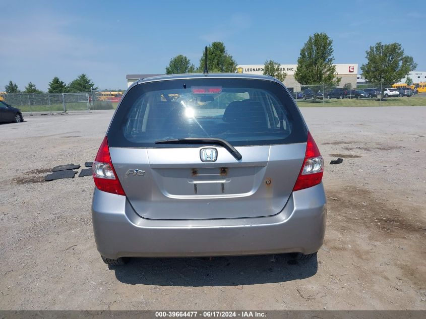 2008 Honda Fit VIN: JHMGD37498S002597 Lot: 39664477