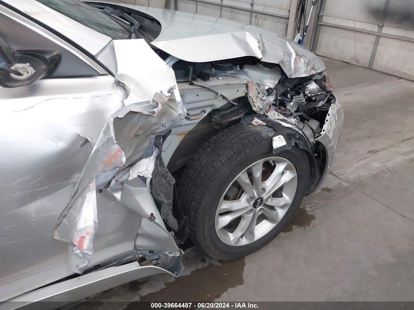 KNAGN4A73B5096373 2011 Kia Optima Ex