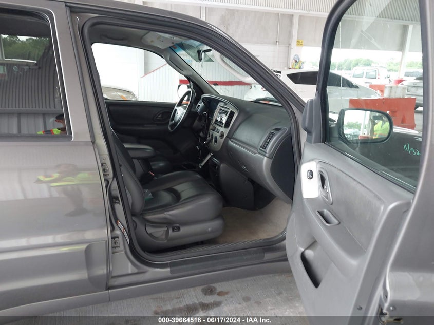 2003 Mazda Tribute Es V6 VIN: 4F2CZ06133KM00579 Lot: 39664518