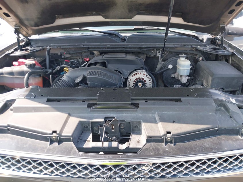 2007 Chevrolet Tahoe Ltz VIN: 1GNFK13047J373432 Lot: 39664558