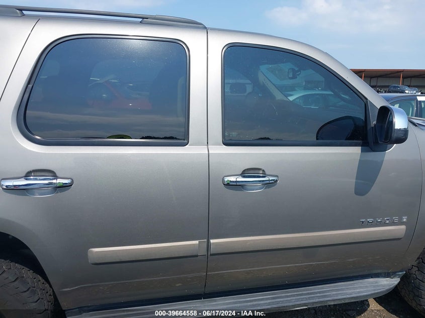 2007 Chevrolet Tahoe Ltz VIN: 1GNFK13047J373432 Lot: 39664558