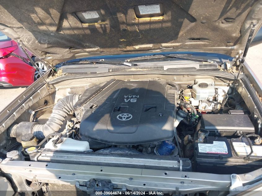 2004 Toyota 4Runner Sr5 V6 VIN: JTEZU14R540041252 Lot: 39664674