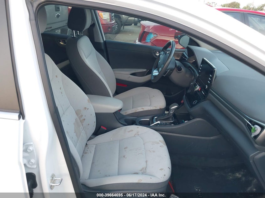 2022 Hyundai Ioniq Hybrid Se VIN: KMHC75LC2NU284982 Lot: 39664695