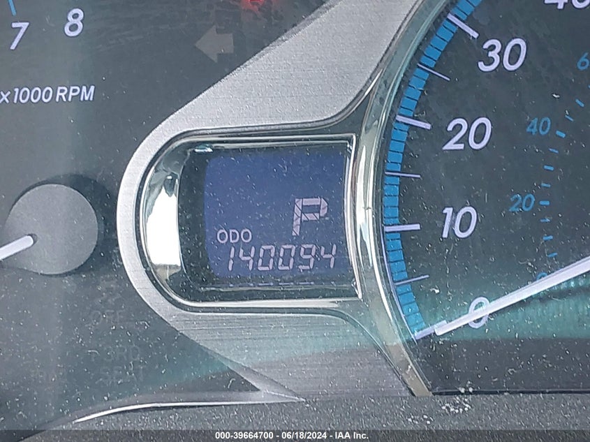 2011 Toyota Sienna Xle V6 VIN: 5TDYK3DC4BS144718 Lot: 39664700