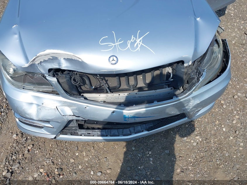 2013 MERCEDES-BENZ C 350 SPORT - WDDGJ5HB5DF952659