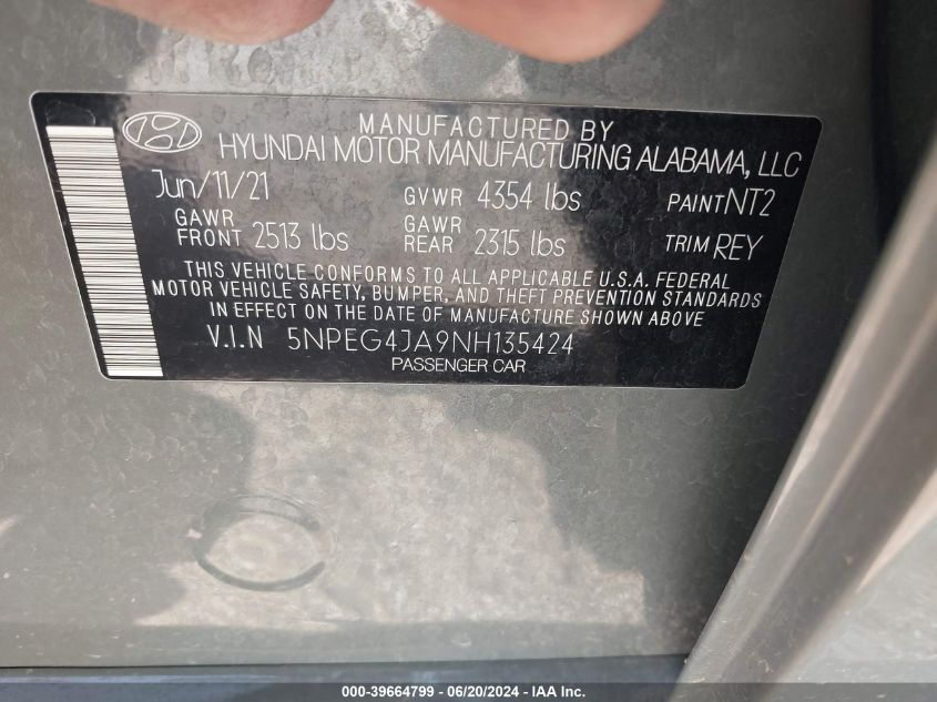 2022 Hyundai Sonata Se VIN: 5NPEG4JA9NH135424 Lot: 39664799