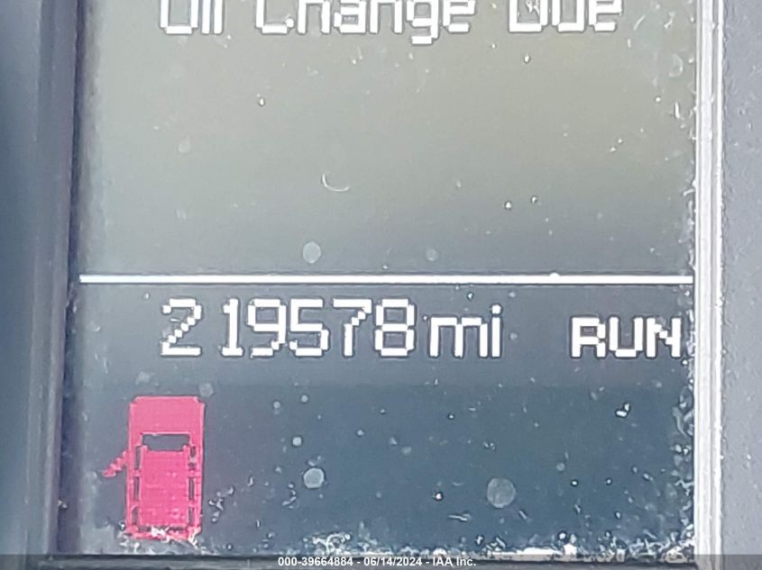 2015 Chrysler Town & Country Touring VIN: 2C4RC1BG8FR525319 Lot: 39664884