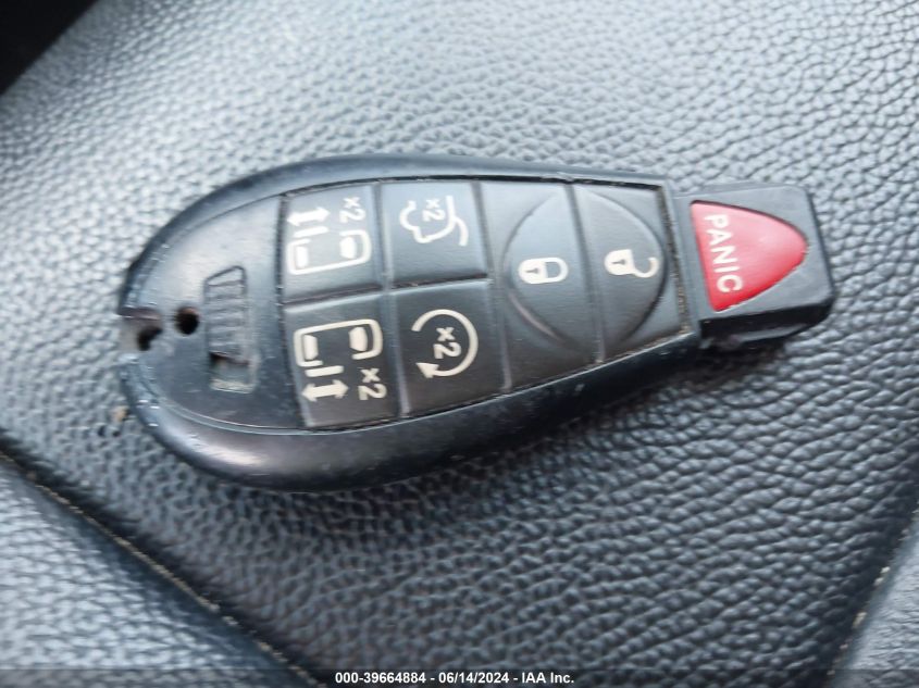 2015 Chrysler Town & Country Touring VIN: 2C4RC1BG8FR525319 Lot: 39664884