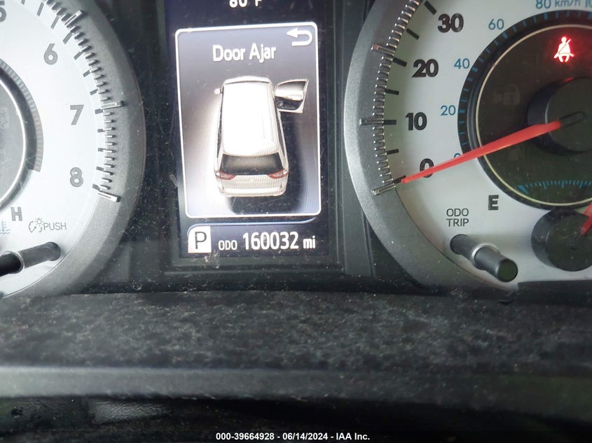 2017 Toyota Sienna Se 8 Passenger VIN: 5TDXZ3DC2HS786659 Lot: 39664928