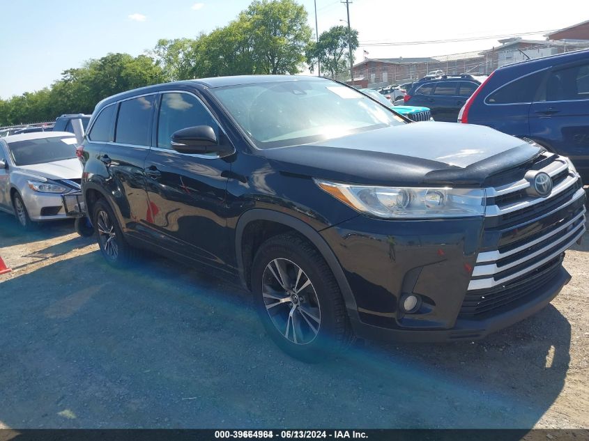 VIN 5TDZZRFH9JS244601 2018 TOYOTA HIGHLANDER LE
