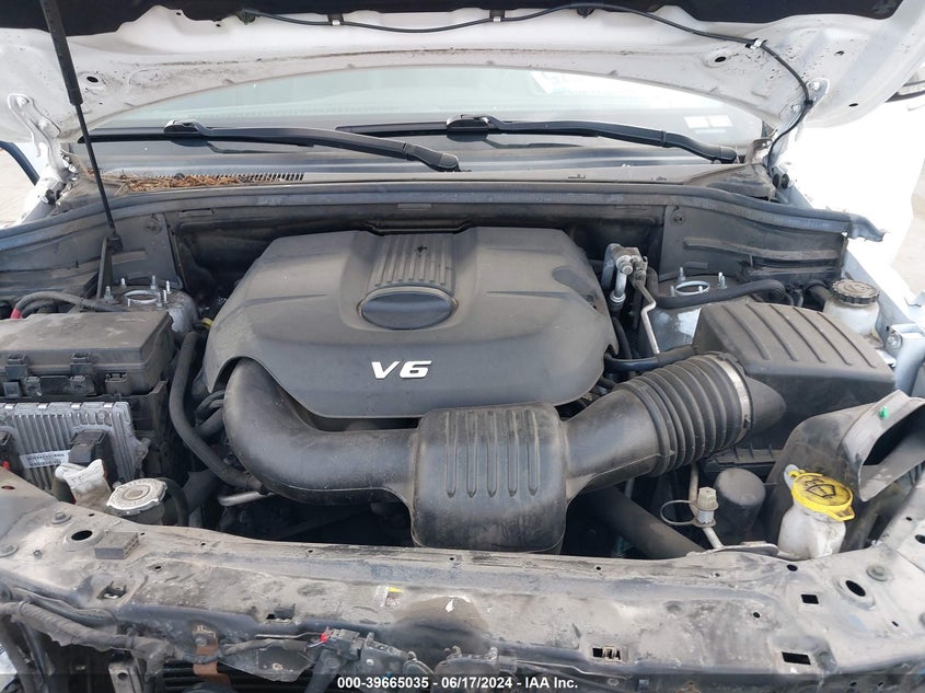 2015 Jeep Grand Cherokee Limited VIN: 1C4RJFBG3FC889370 Lot: 39665035