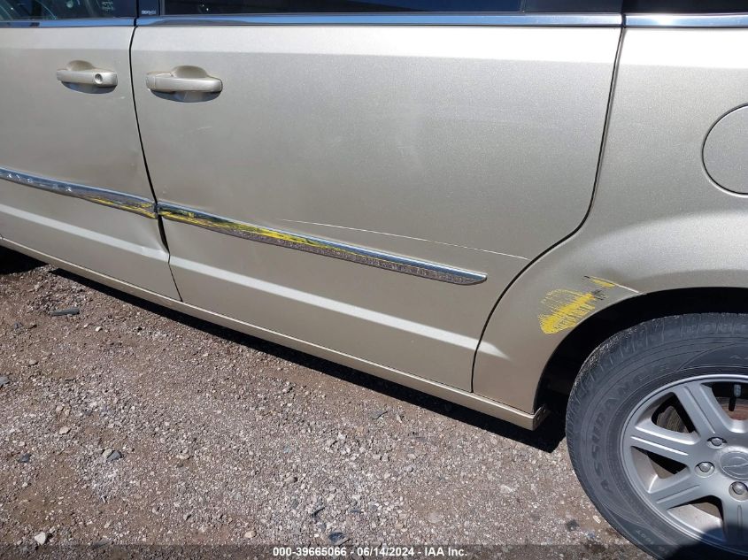 2011 Chrysler Town & Country Touring VIN: 2A4RR5DG6BR776380 Lot: 39665066