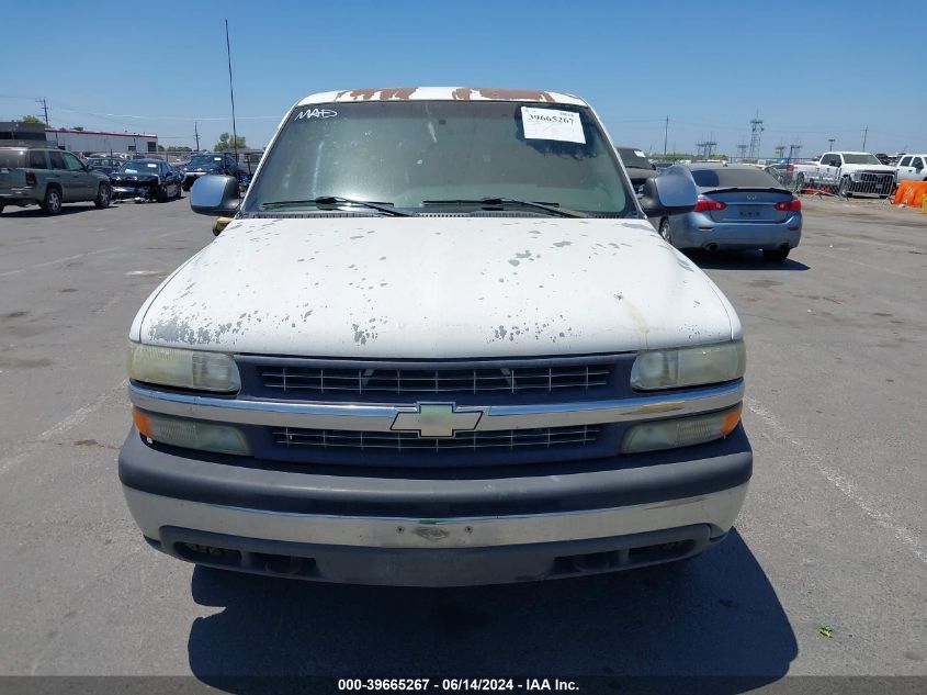 2002 Chevrolet Silverado 1500 Ls VIN: 2GCEK19V821252252 Lot: 39665267