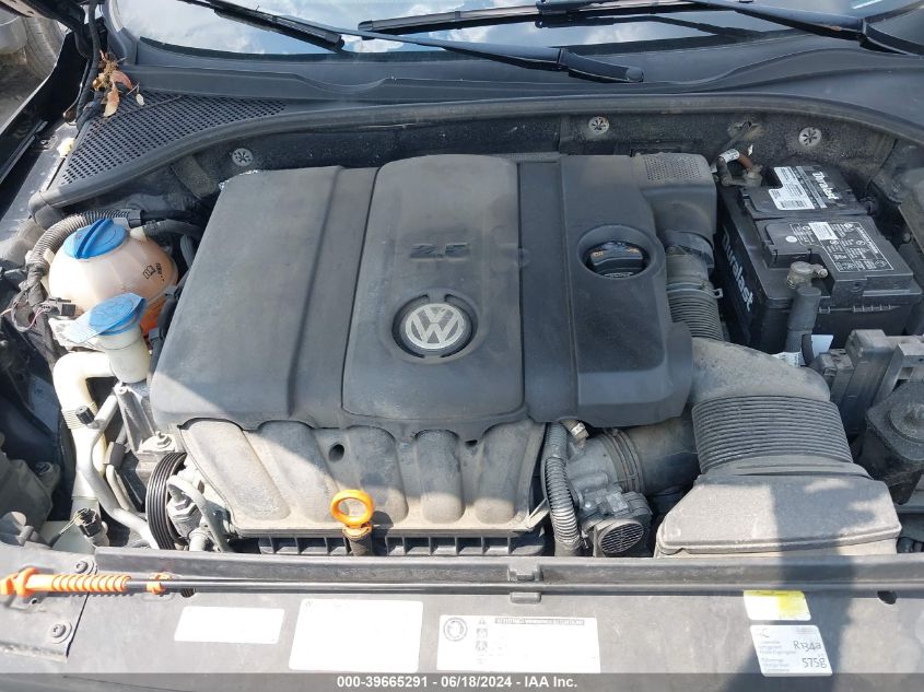 1VWBP7A34DC036989 2013 Volkswagen Passat 2.5L Se