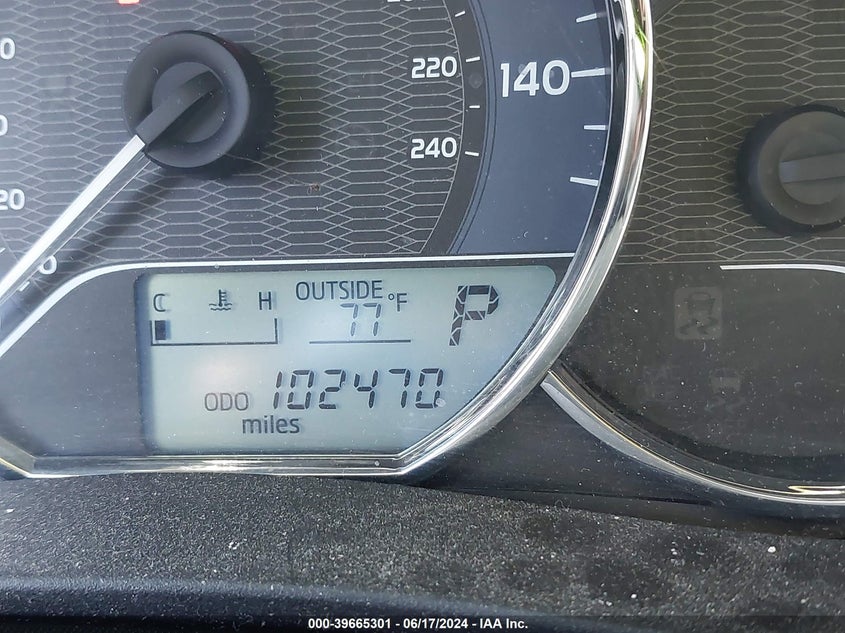 2014 Toyota Corolla Le VIN: 5YFBURHE8EP053107 Lot: 39665301