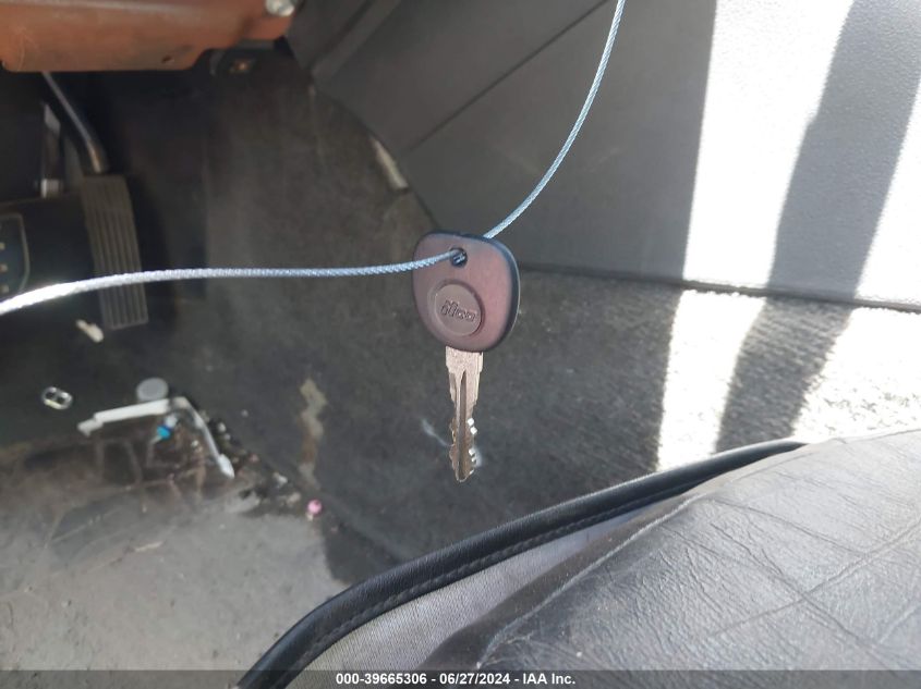 2006 Pontiac Solstice VIN: 1G2MB35B96Y118554 Lot: 39665306