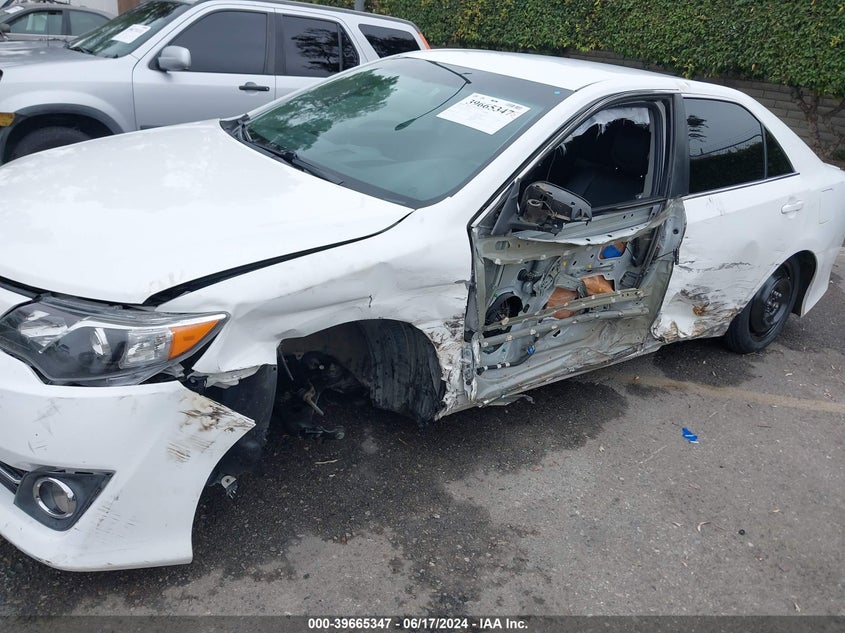 2014 Toyota Camry Se VIN: 4T1BF1FK7EU778653 Lot: 39665347