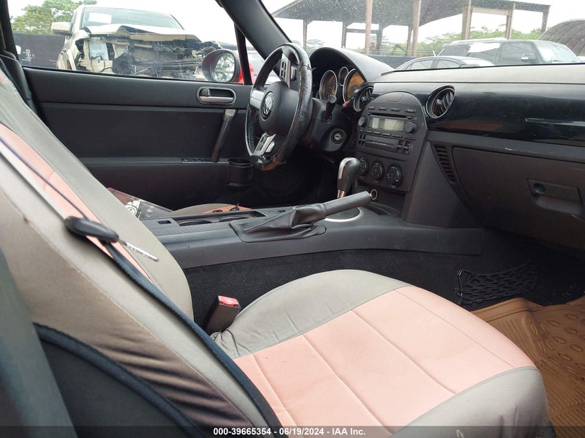 2006 Mazda Mx-5 Sport VIN: JM1NC25F160119531 Lot: 39665354