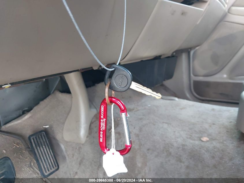 2002 GMC Sierra 1500 Sle VIN: 2GTEC19V821323690 Lot: 39665388