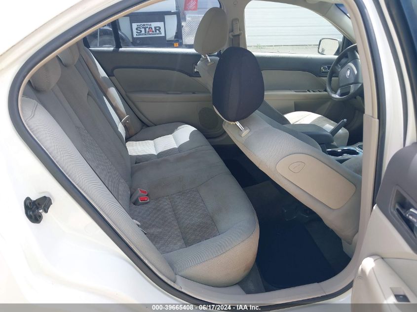 2010 Ford Fusion S VIN: 3FAHP0GA2AR119737 Lot: 39665408