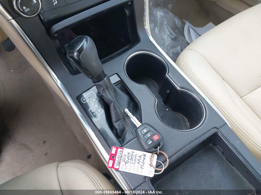 2016 Toyota Camry Le VIN: 4T4BF1FK1GR531203 Lot: 39665464