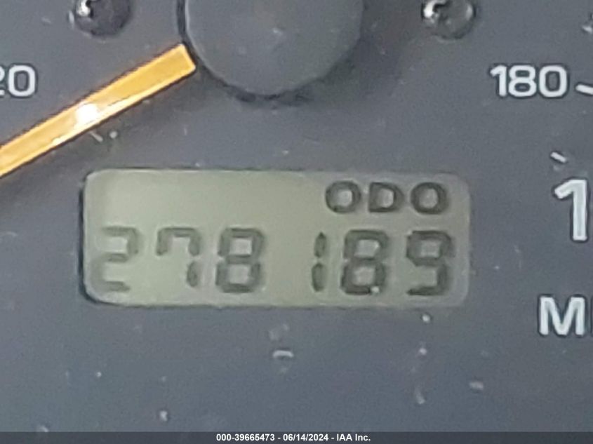 1999 Subaru Forester S VIN: JF1SF6558XH728889 Lot: 39665473