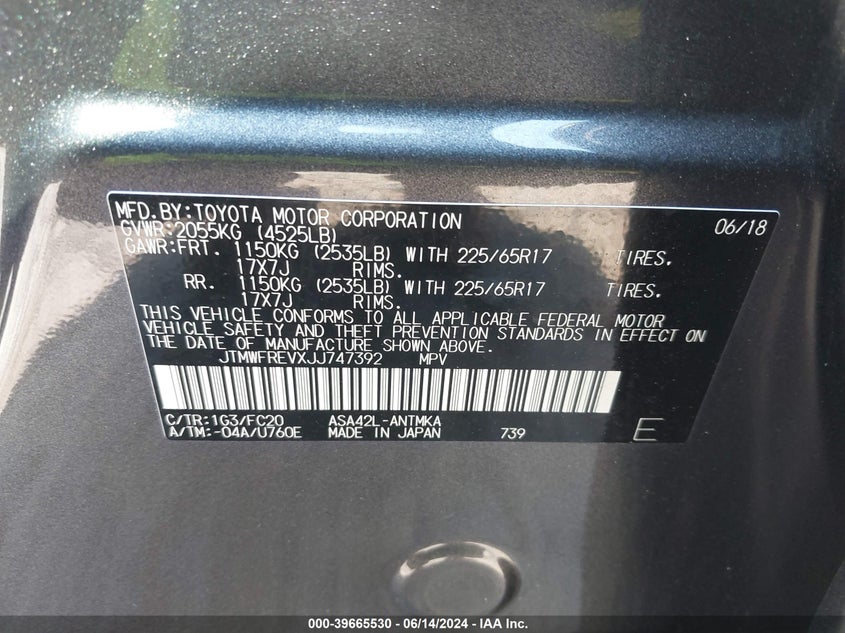 2018 TOYOTA RAV4 XLE - JTMWFREVXJJ747392