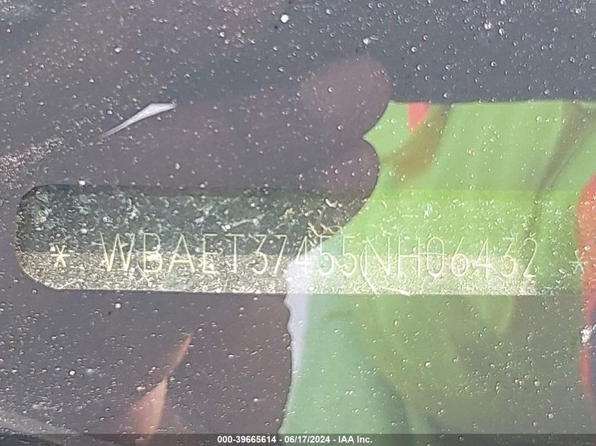 2005 BMW 325I VIN: WBAET37455NH06432 Lot: 39665614