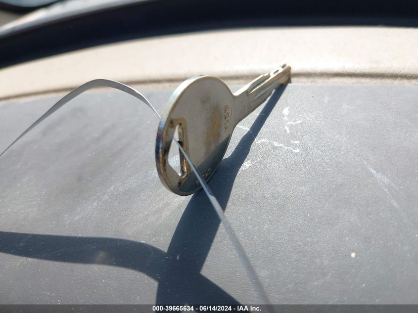 1998 Chrysler Town & Country Lx VIN: 1C4GP54L2WB776204 Lot: 39665634