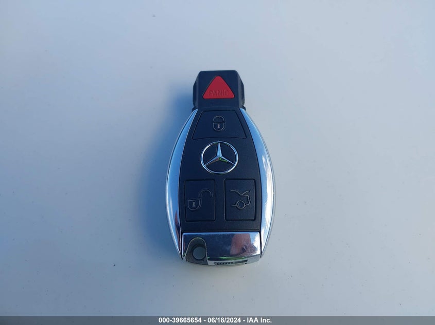 1998 Mercedes-Benz E 320 VIN: WDBJF65F9WA692490 Lot: 39665654