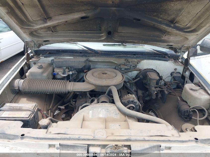 1988 Chevrolet Gmt-400 C1500 VIN: 1GCDC14H3JZ131044 Lot: 39665694